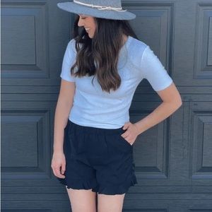 Black ruffle Shorts_Spring_New(Small size 6)